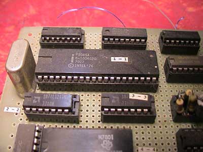 8085a.jpg (19811 bytes) 8085a.jpg (19811 bytes)