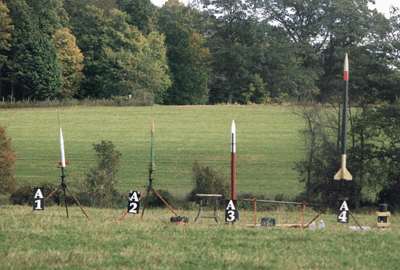 ctr13.jpg (18950 bytes) ctr13.jpg (18950 bytes)