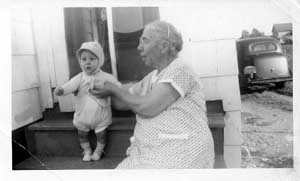 grandma.JPG (10625 bytes) grandma.JPG (10625 bytes)